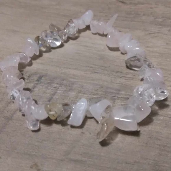 Set of 4 Chipped Stone Bracelets - Picture 3 of 8